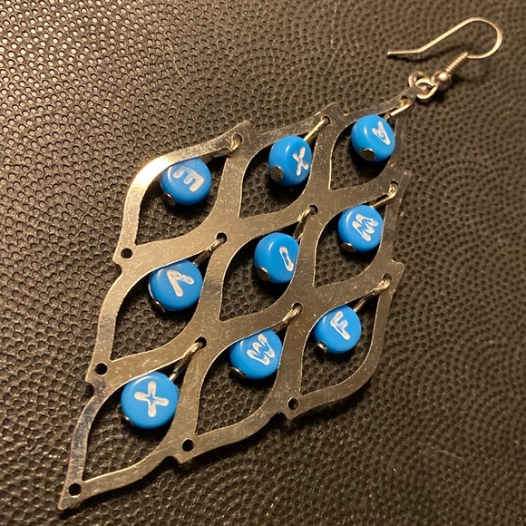 Bingo Dangling Silver tone with acrylic blue beads with letters pierced Earrings - Picture 3 of 6